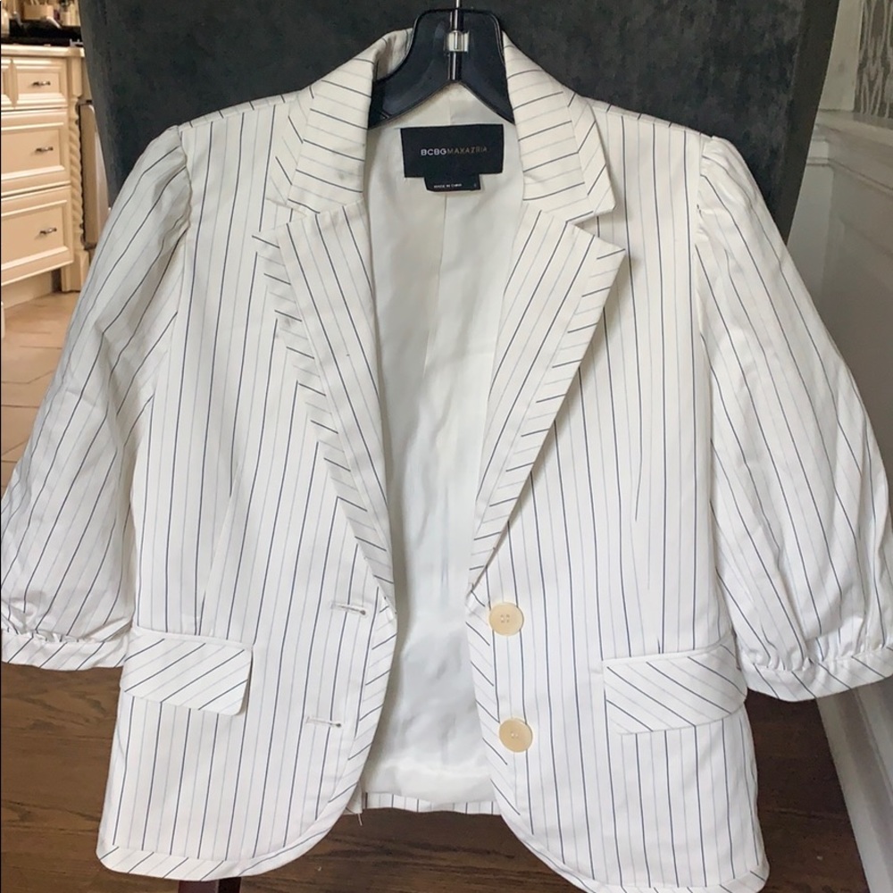 bcbg maxazria blazer